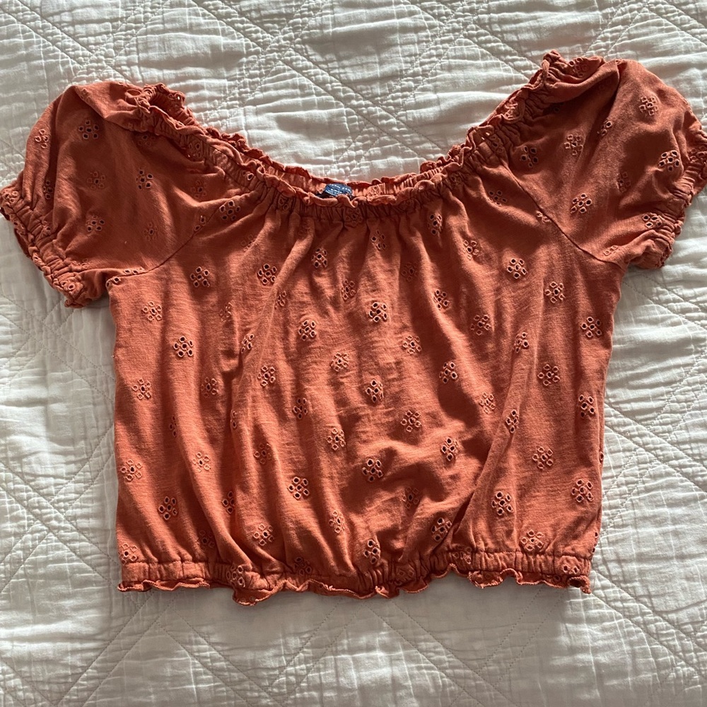 Cute Orangey off the shoulder top